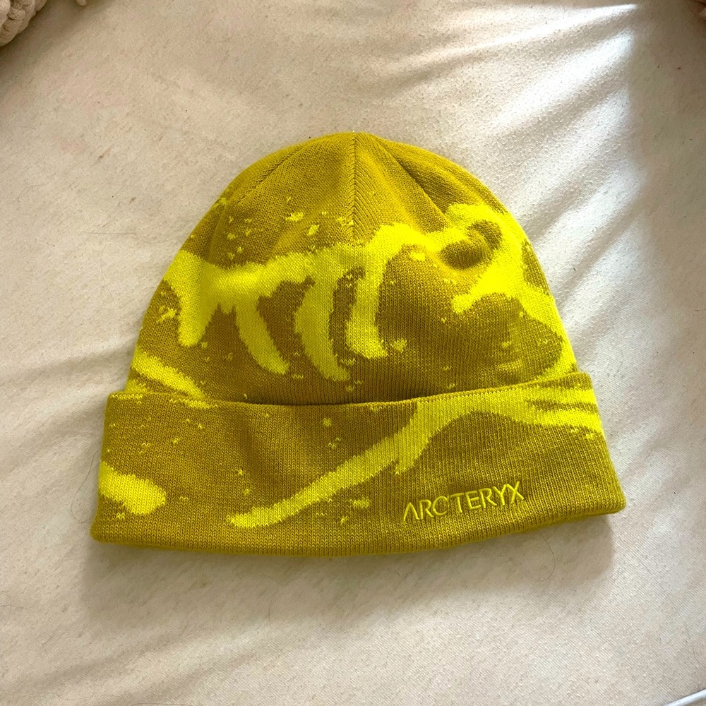 NWOT Arcteryx Beanie